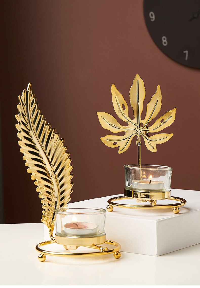 Leaf Shaped Iron Candle Holder Leaf Shaped Iron Candle Holder